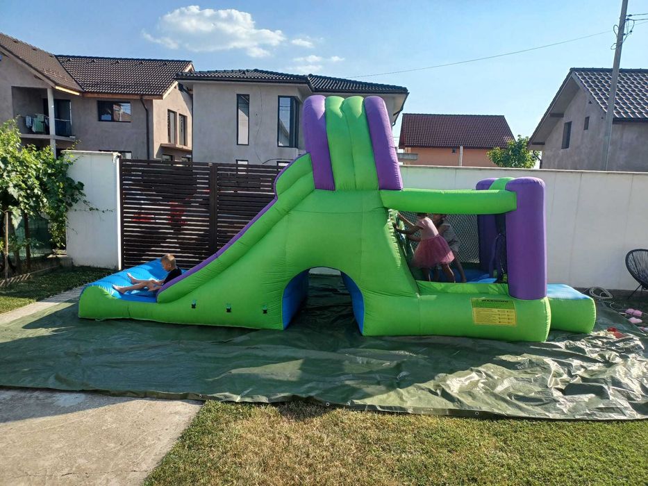 Tobogan gonflabil de inchiriat