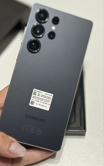 Продам Самсунг S25 Ultra 256гб