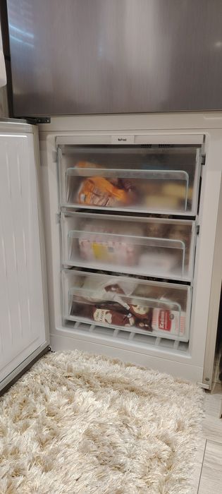 Хладилник  с фризер LIEBHERR CNL 4313