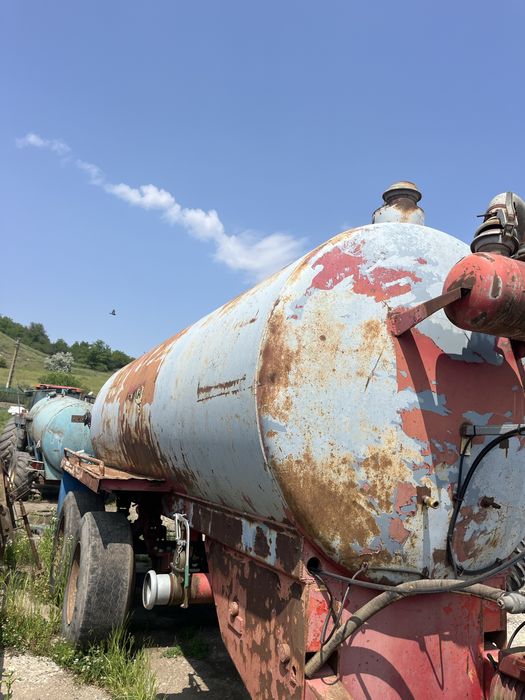 Cisterna , vidanja apa tandem