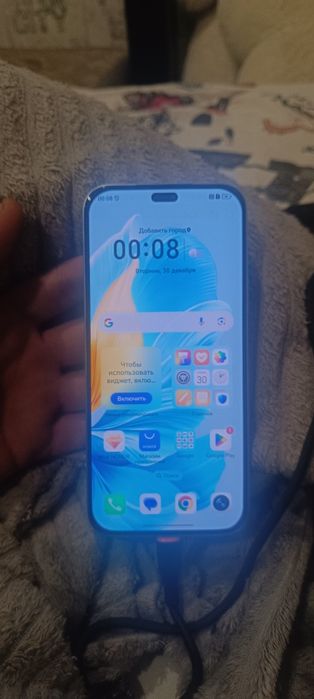Продам телефон honor 200 lite