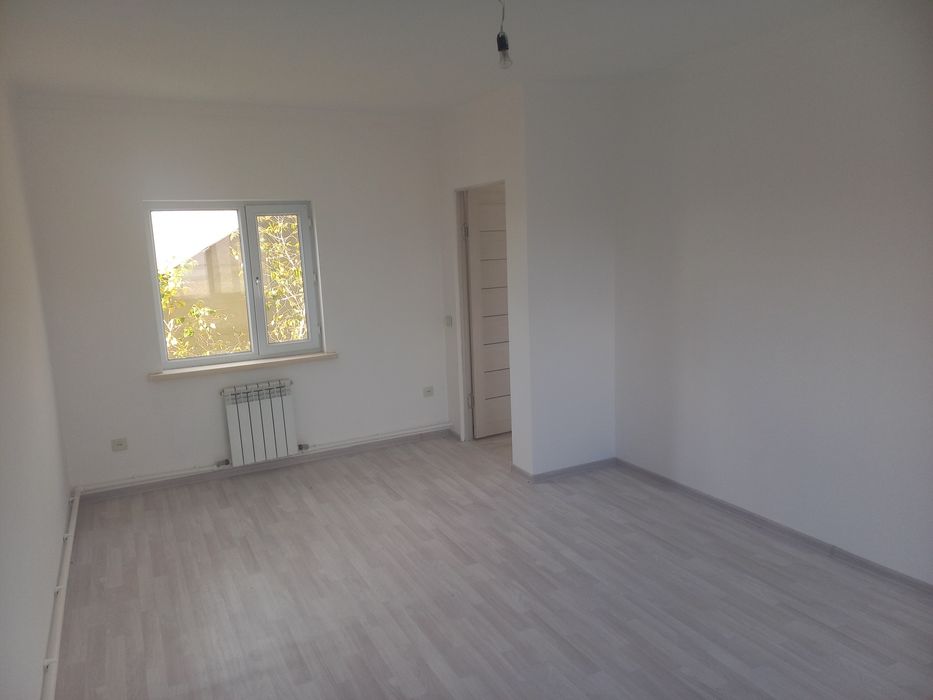 Продаётся дом в Химике.