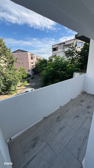 Apartament cu 2 camere RENOVAT ETAJUL 3 !!! zona Micro 16