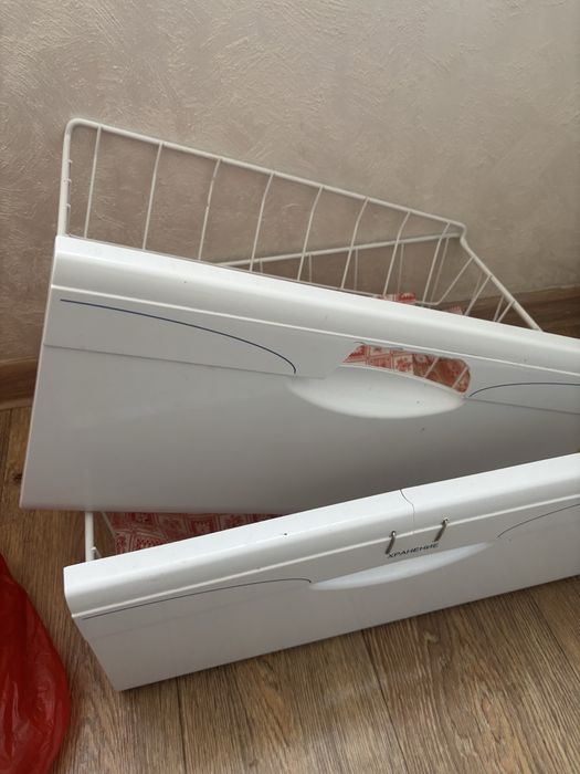 продаю холодильник Атлант