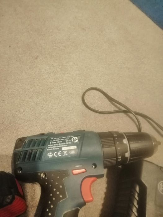 Продавам винтоверт Bosch  14,4v