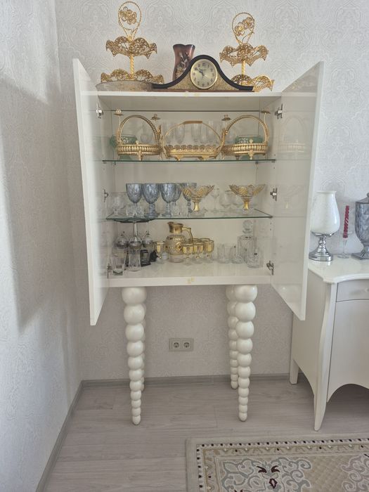 стол,стулья гостевые. б/у