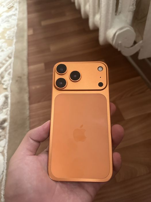 Iphone 11 корпусе 17 про 64гб