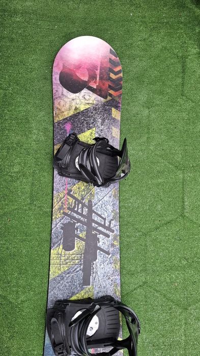Placa snowboard 163 cm cu legaturi