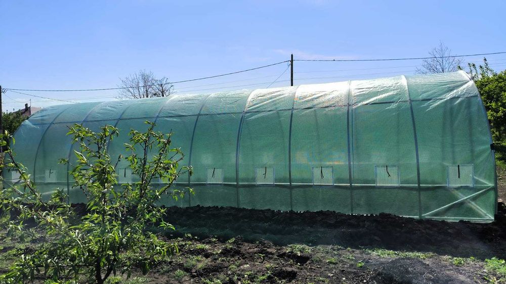 Solar de grădină 10x4x2.5m, polietilenă 240 g/m2 UV+, țeavă 32 * 1.2mm