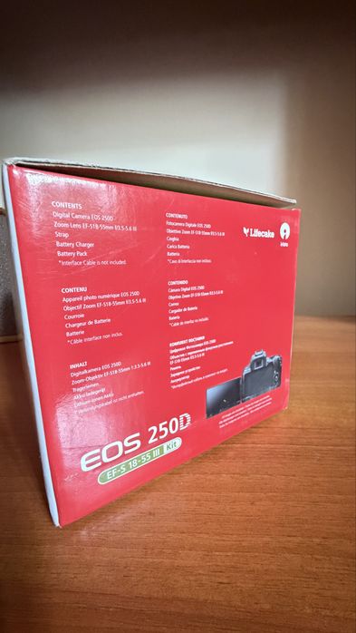 Aparat Foto DSLR Canon EOS 250D Kit 18-55mm III – Nou, Nefolosit (0 Cadre)