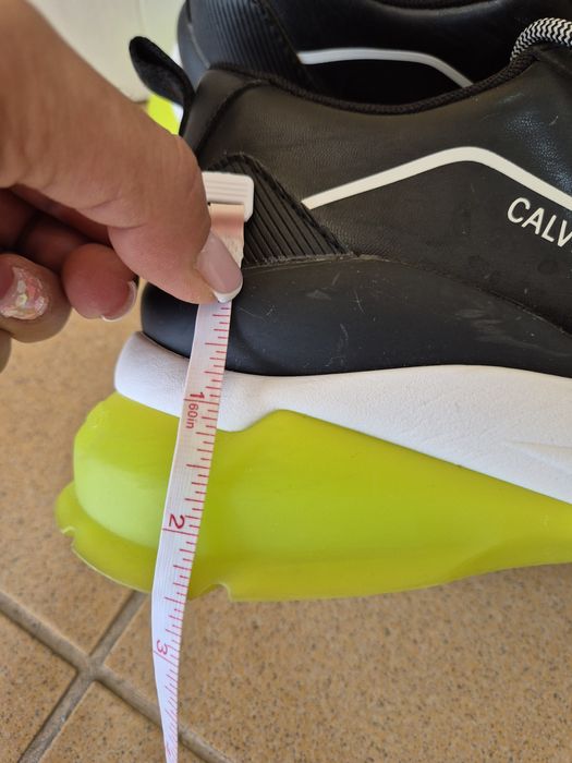 Ash , Calvin Klein, Inuikii