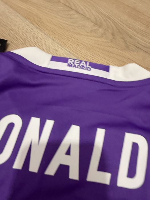 Tricou de fotbal Adidas Real Madrid Cristiano Ronaldo 7  CR7 marime M nou finala uefa champions league Cardiff