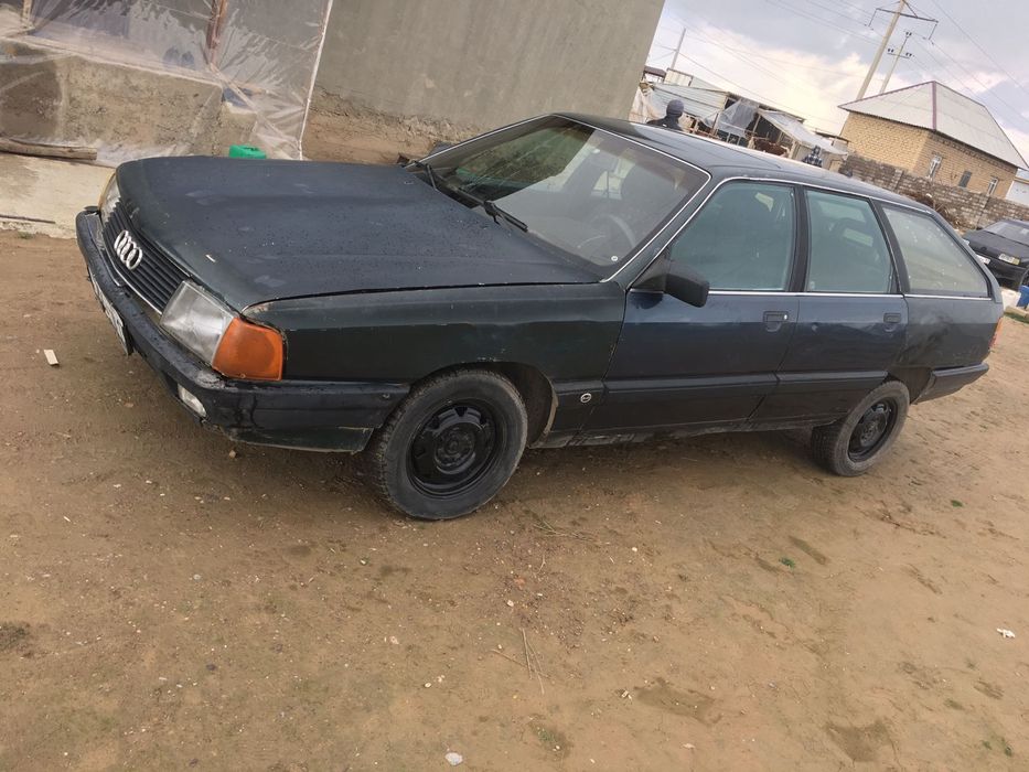 Audi. 100 Универсал