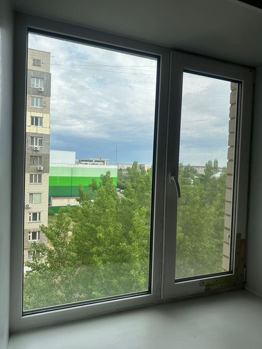 Продается Б/У окно