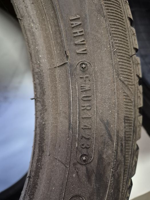 Cauciucuri  235 /45/r18