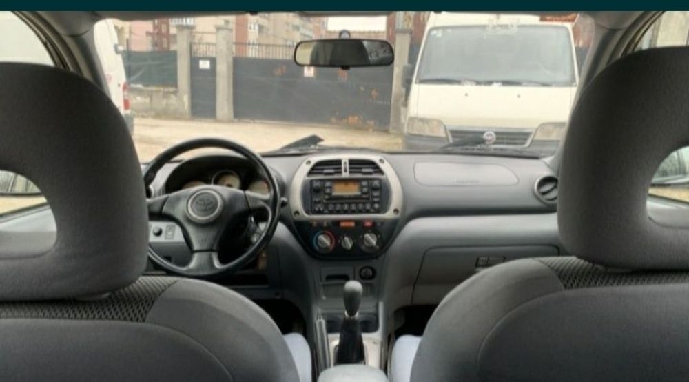Dezmembrez Toyota Rav 4 2.0 Diesel/2.0 Benzina