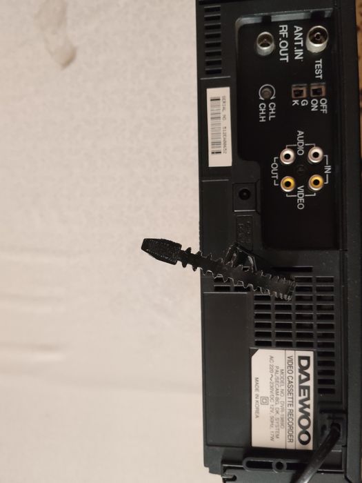 Комплект видеомагнитофонов Daewoo и Philips VHS