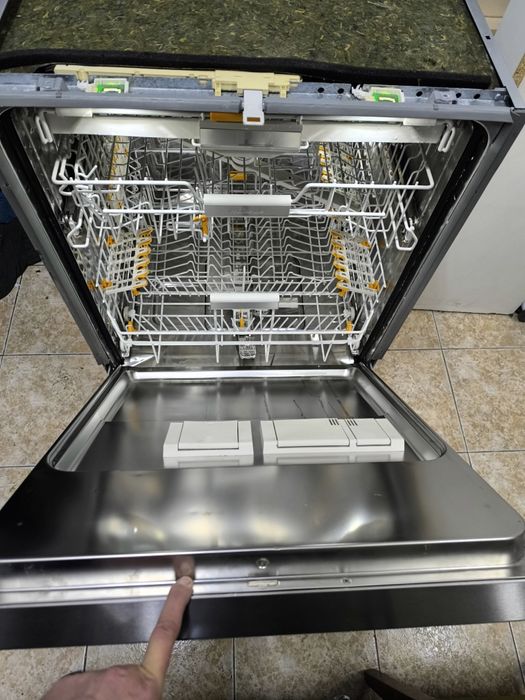 Съдомиялна Miele G 6845 SCi XXL - Wi-Fi  Auto Open