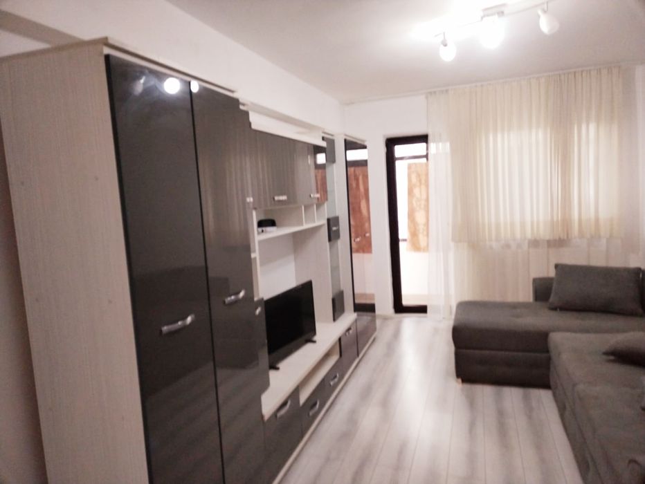 Apartament 2 camere decomandate