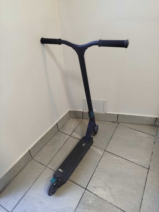 Trotinetă Raven Evolution Pro în stare foarte bună