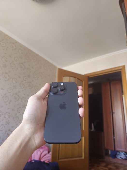 Iphone 16 pro, 128gb, черный