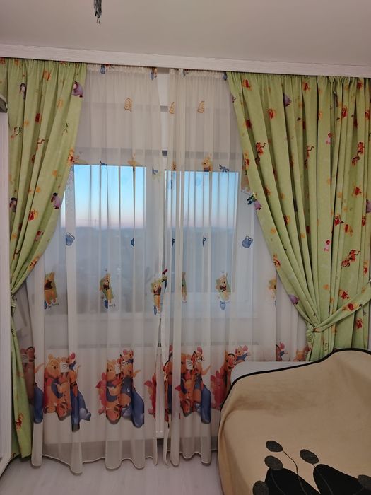 Perdele cu draperii in set