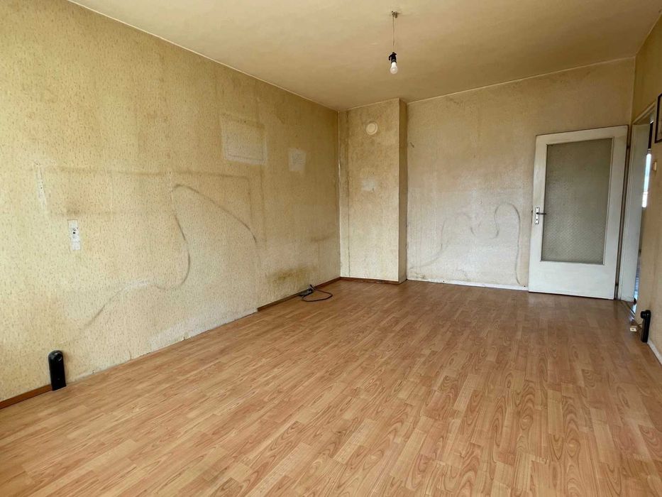 Двустаен апартамент в Дървеница