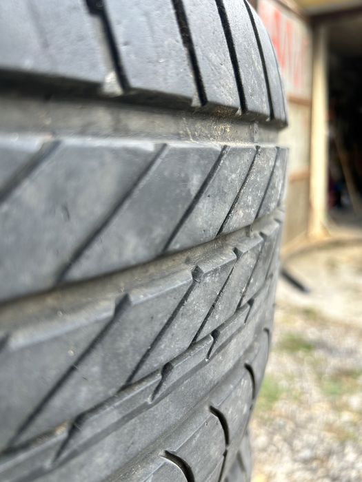 Гуми 19-ки GOOD YEAR