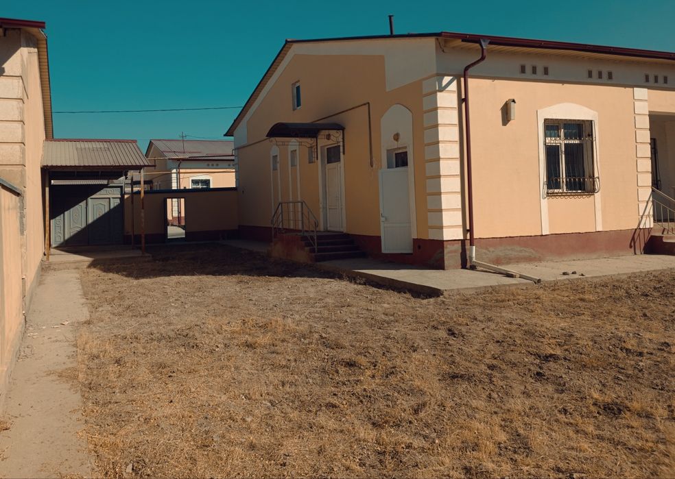 Новый Коттедж, 6 соток 2017 года.массив Дустлик. (хеч ким турмаган