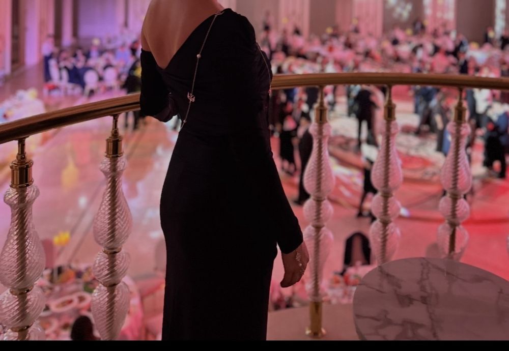 Платье вечернее черное в пол