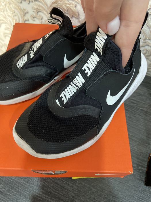 Кроссовки детские 29 размер