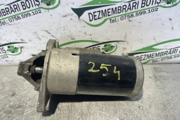 Electromotor 8200584664 Dacia Logan 2006 1.4 (85 hp)