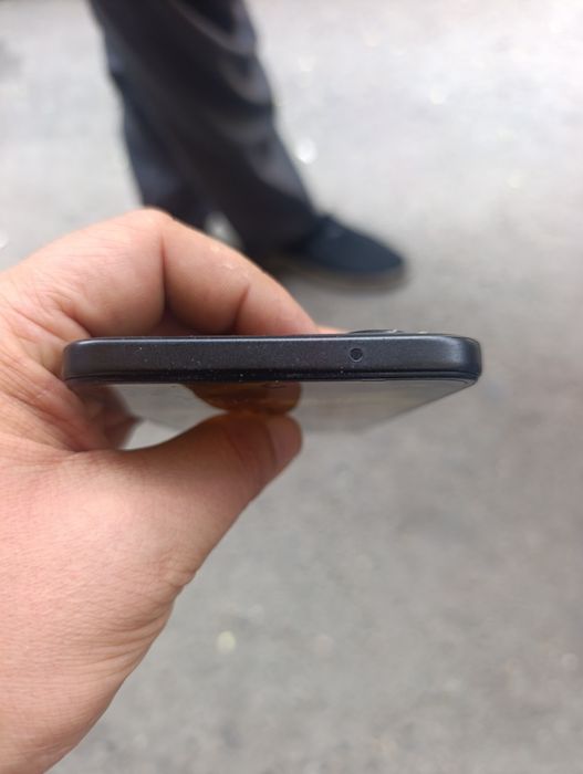 Redmi 15 8/256 ishlashi chotkiy xali zavod plyonkasi turibti