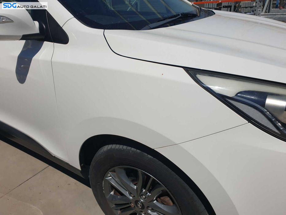 Aripa Dreapta Fata cu Imperfectiune Hyundai ix35 2009 - 2015 Culoare TCW [Q0244]