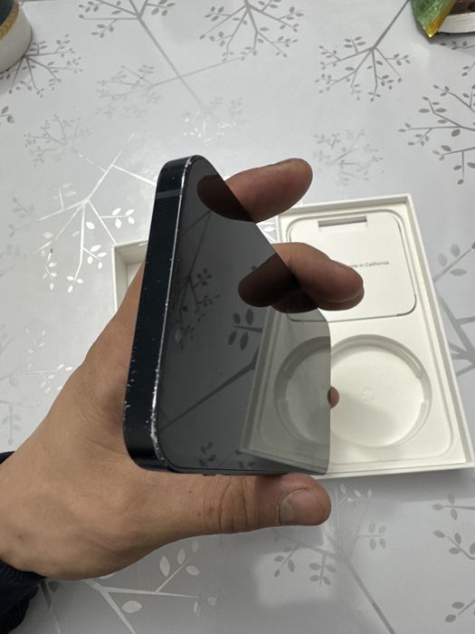 Айфон 13 темно синий