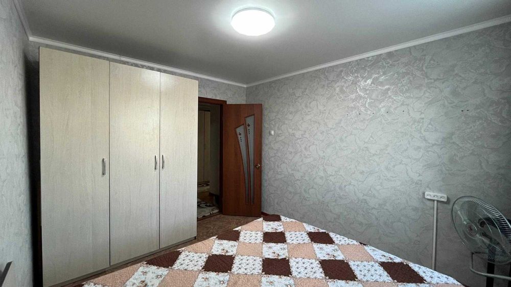 Продам двухкомнатную распашонка