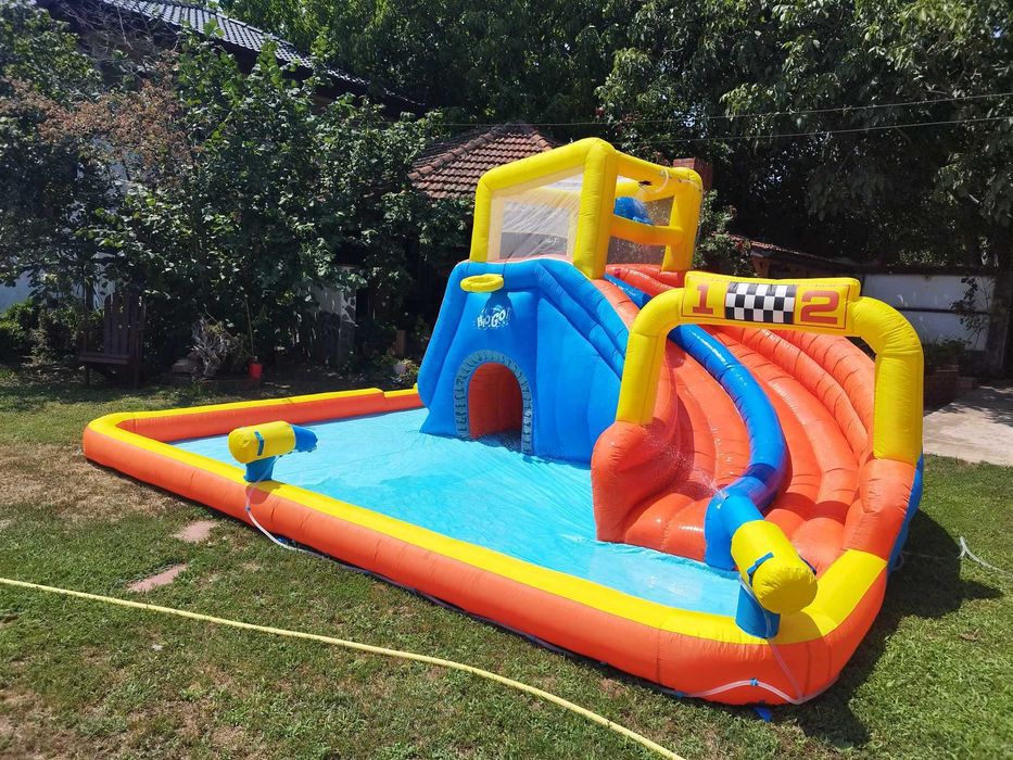 Голяма Водна Пързалка/Батут - 5м х 5м х 3м