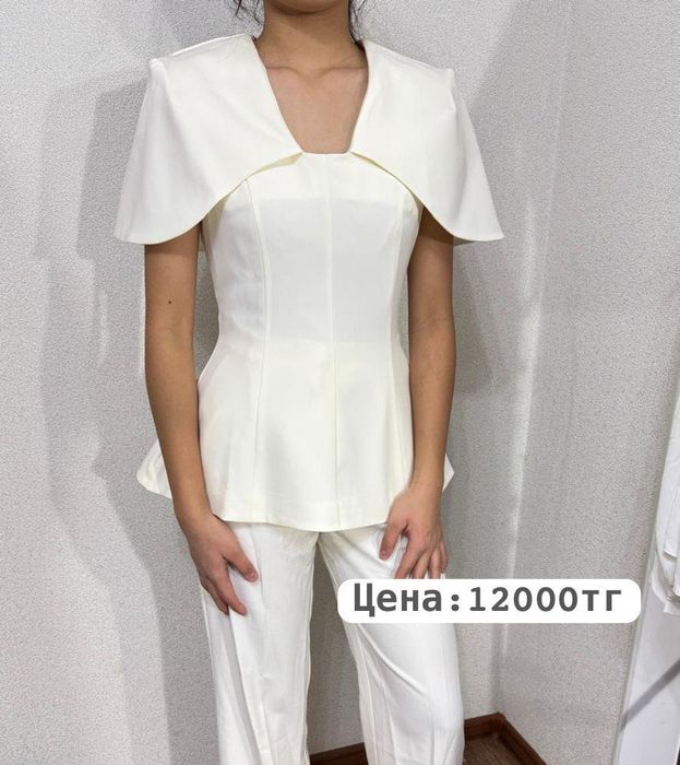 Вечерние платья и одежды