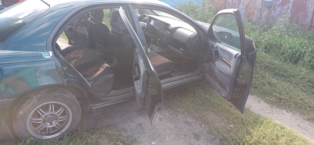 Опель Омега седан