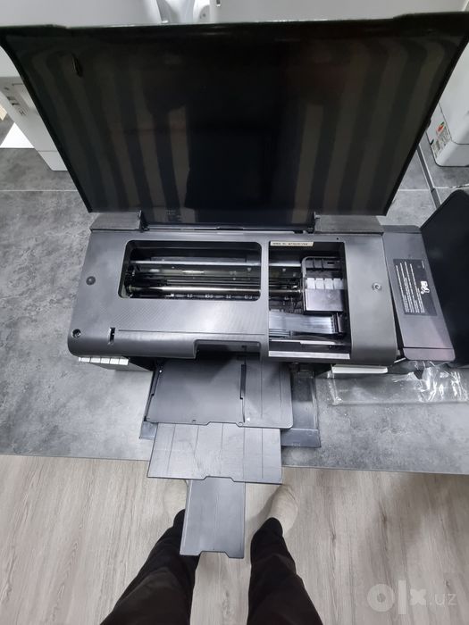 Epson L805 фотопринтер сотилади — Аъло ҳолатда (Wi-Fi / 6 ранг)