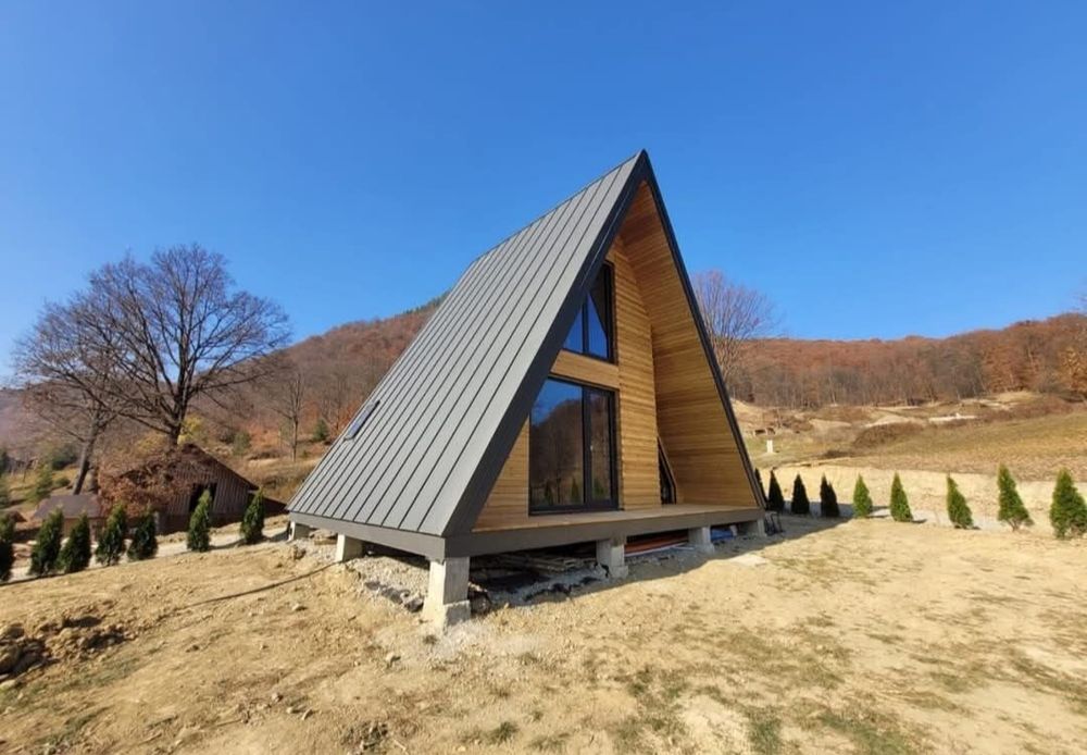 Vând cabane tip A frame