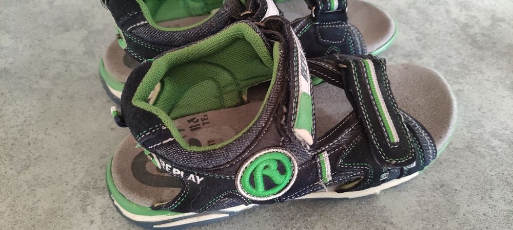 Чисто нови сандали Replay