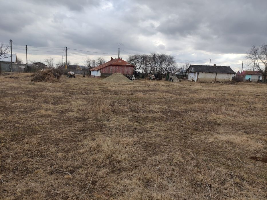 Teren intravilan Unțeni