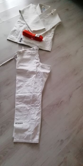 Костюм за карате