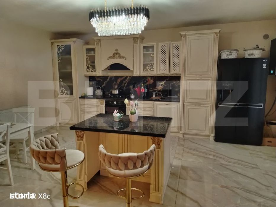 Casa de vanzare, 3 camere, 136 mp - Deva