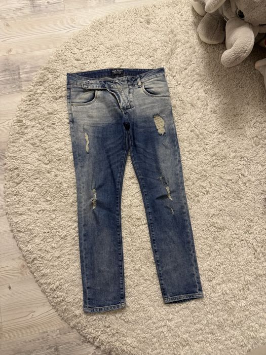 Дамски дънки номер 28