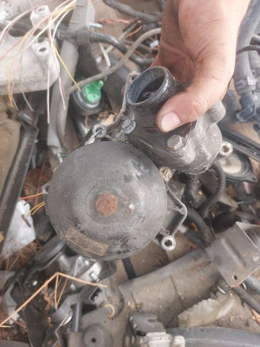 Водна помпа Бмв е60 520д 177кс е61 bmw e60 e61 520d n47