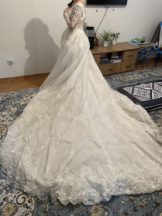 Свадебное платье