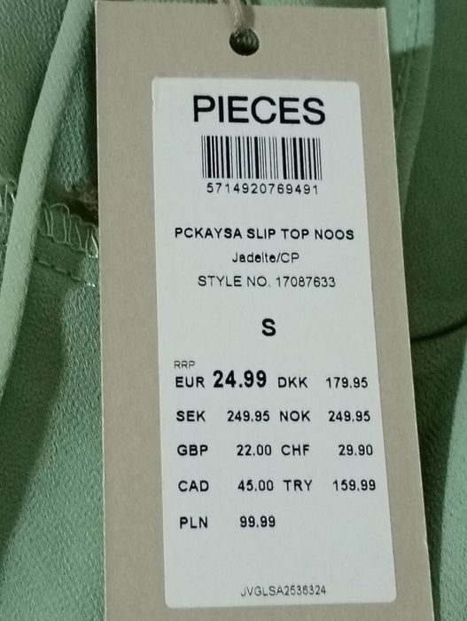 Maieu NOI  tip camizola măsura, S nuanță superba verde  menta  S  br