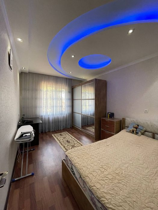 Продается 3/2/4г.Чирчик 9й микр. Первая линия. Удобная локация.